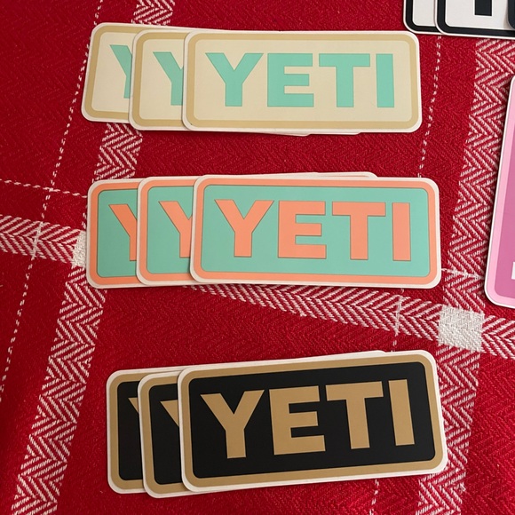 YETI 22 TOTAL Vibrant Sticker Collection - Picture 2 of 4